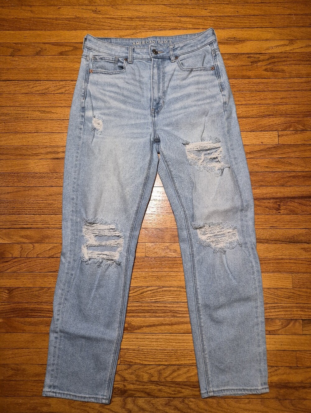 American Eagle Moms Straight Jean Size 6